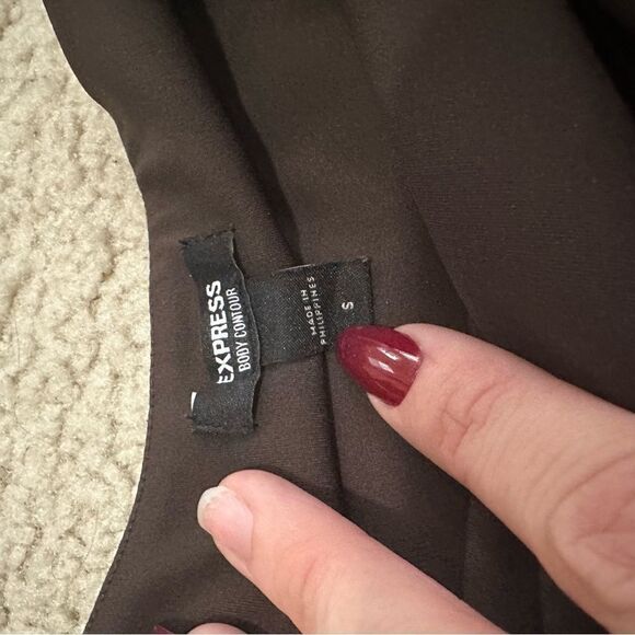 Express contouring brown tank bodysuit (Aritzia/skims style) - Picture 6 of 8